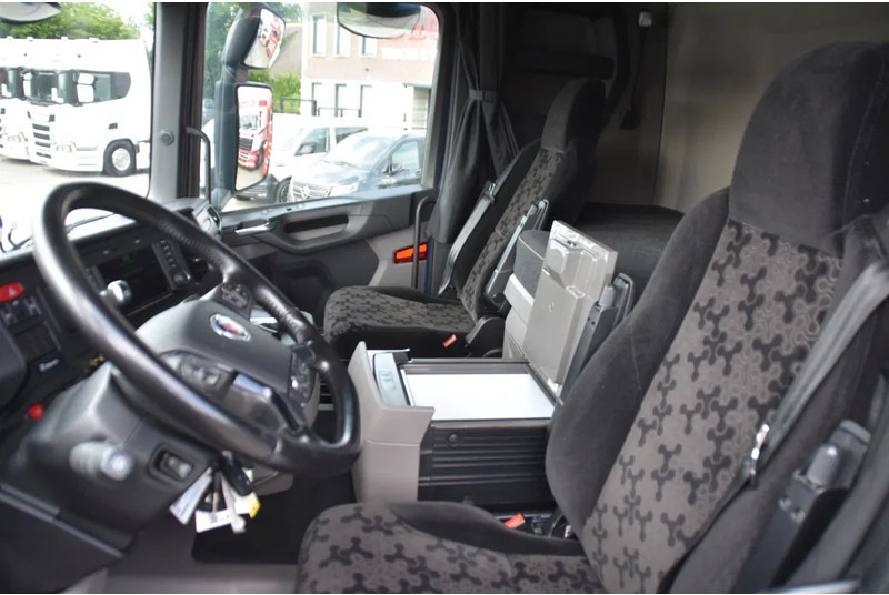 Scania R530 V8 NGS 4x2 - ADR FL - RETARDER - 253 TKM - ACC - NAVI - PTO - DIFF. LOCK - EXCELLENT CONDITION - - Vetopöytäauto: kuva Scania R530 V8 NGS 4x2 - ADR FL - RETARDER - 253 TKM - ACC - NAVI - PTO - DIFF. LOCK - EXCELLENT CONDITION - - Vetopöytäauto Scania R530 V8 NGS 4x2 - ADR FL - RETARDER - 253 TKM - ACC - NAVI - PTO - DIFF. LOCK - EXCELLENT CONDITION - - Vetopöytäauto: kuva Scania R530 V8 NGS 4x2 - ADR FL - RETARDER - 253 TKM - ACC - NAVI - PTO - DIFF. LOCK - EXCELLENT CONDITION - - Vetopöytäauto