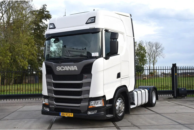 Scania S410 NGS 4x2EB MEGA 95 cm or 103 cm driving height - RETARDER - 817 TKM - FULL AIR - PARK. AIRCO - LEATHER SEATS - 2 x FUEL TANK - Vetopöytäauto: kuva Scania S410 NGS 4x2EB MEGA 95 cm or 103 cm driving height - RETARDER - 817 TKM - FULL AIR - PARK. AIRCO - LEATHER SEATS - 2 x FUEL TANK - Vetopöytäauto Scania S410 NGS 4x2EB MEGA 95 cm or 103 cm driving height - RETARDER - 817 TKM - FULL AIR - PARK. AIRCO - LEATHER SEATS - 2 x FUEL TANK - Vetopöytäauto: kuva Scania S410 NGS 4x2EB MEGA 95 cm or 103 cm driving height - RETARDER - 817 TKM - FULL AIR - PARK. AIRCO - LEATHER SEATS - 2 x FUEL TANK - Vetopöytäauto