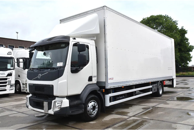 Volvo FL 280 4x2 + BOX - 294 TKM - AIRCO - DOUBLE CARGOFLOOR - ELEVATOR - REMOTE CONTROL - CAMERA - - Umpikori kuorma-auto: kuva Volvo FL 280 4x2 + BOX - 294 TKM - AIRCO - DOUBLE CARGOFLOOR - ELEVATOR - REMOTE CONTROL - CAMERA - - Umpikori kuorma-auto Volvo FL 280 4x2 + BOX - 294 TKM - AIRCO - DOUBLE CARGOFLOOR - ELEVATOR - REMOTE CONTROL - CAMERA - - Umpikori kuorma-auto: kuva Volvo FL 280 4x2 + BOX - 294 TKM - AIRCO - DOUBLE CARGOFLOOR - ELEVATOR - REMOTE CONTROL - CAMERA - - Umpikori kuorma-auto