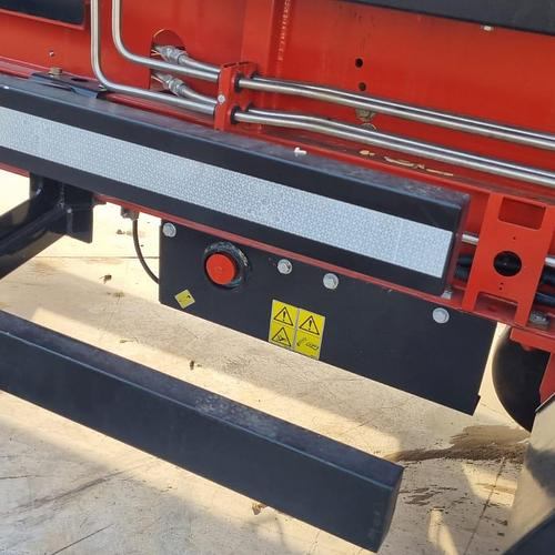 MORBARK Wood Hog 2400XP - Hakkuri: kuva MORBARK Wood Hog 2400XP - Hakkuri MORBARK Wood Hog 2400XP - Hakkuri: kuva MORBARK Wood Hog 2400XP - Hakkuri