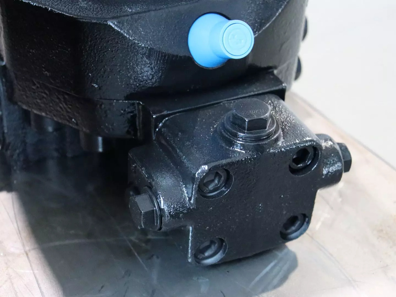 REXROTH A6VM160HZ1/63W-VZB027B - Hydraulimoottori - Materiaalinkäsittely: kuva REXROTH A6VM160HZ1/63W-VZB027B - Hydraulimoottori - Materiaalinkäsittely REXROTH A6VM160HZ1/63W-VZB027B - Hydraulimoottori - Materiaalinkäsittely: kuva REXROTH A6VM160HZ1/63W-VZB027B - Hydraulimoottori - Materiaalinkäsittely