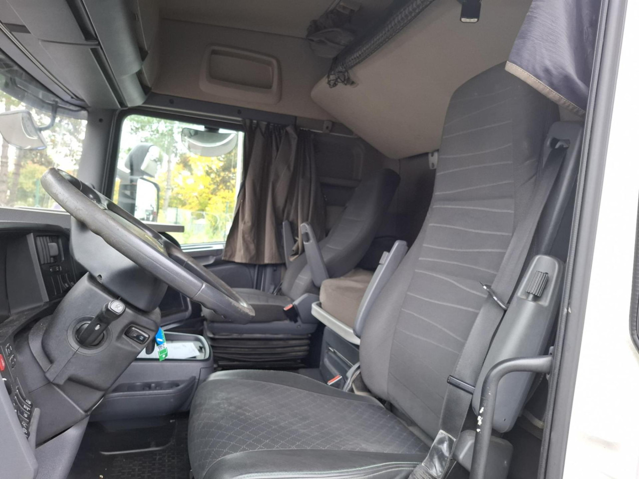 SCANIA SCANIA R410 LB 4x2 MNB - Kuorma-auto alusta: kuva SCANIA SCANIA R410 LB 4x2 MNB - Kuorma-auto alusta SCANIA SCANIA R410 LB 4x2 MNB - Kuorma-auto alusta: kuva SCANIA SCANIA R410 LB 4x2 MNB - Kuorma-auto alusta