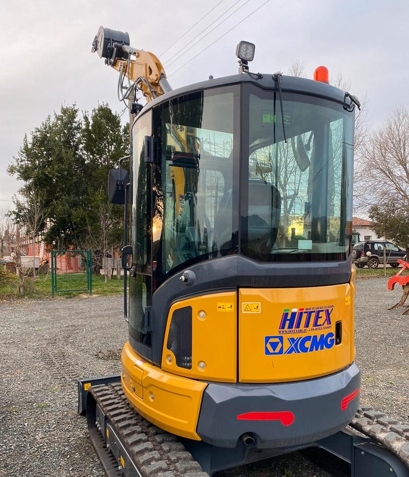 Miniecasvatore - Minikuormaaja: kuva Miniecasvatore - Minikuormaaja Miniecasvatore - Minikuormaaja: kuva Miniecasvatore - Minikuormaaja