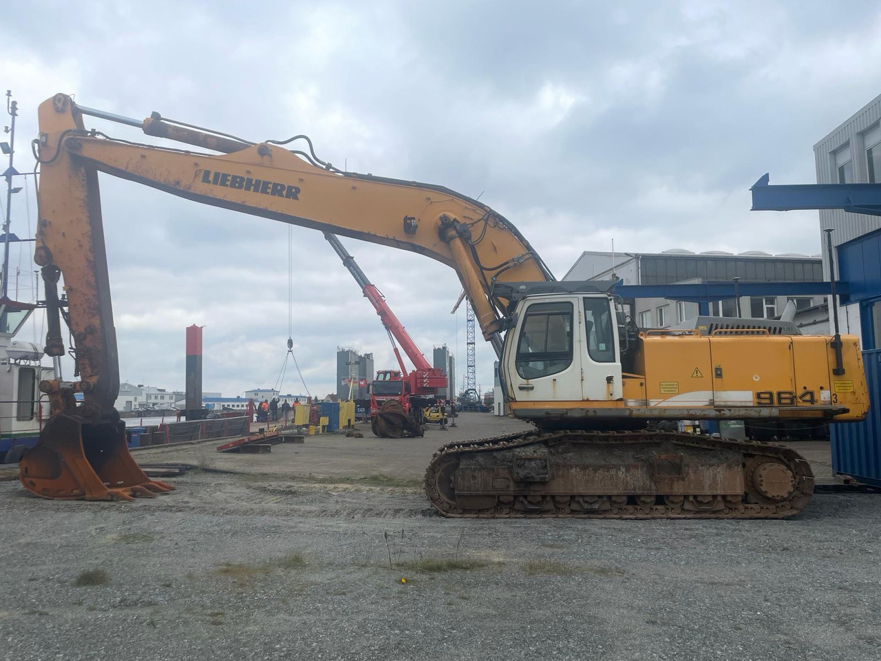 LIEBHERR R964CHDS - Telakaivukone: kuva LIEBHERR R964CHDS - Telakaivukone LIEBHERR R964CHDS - Telakaivukone: kuva LIEBHERR R964CHDS - Telakaivukone
