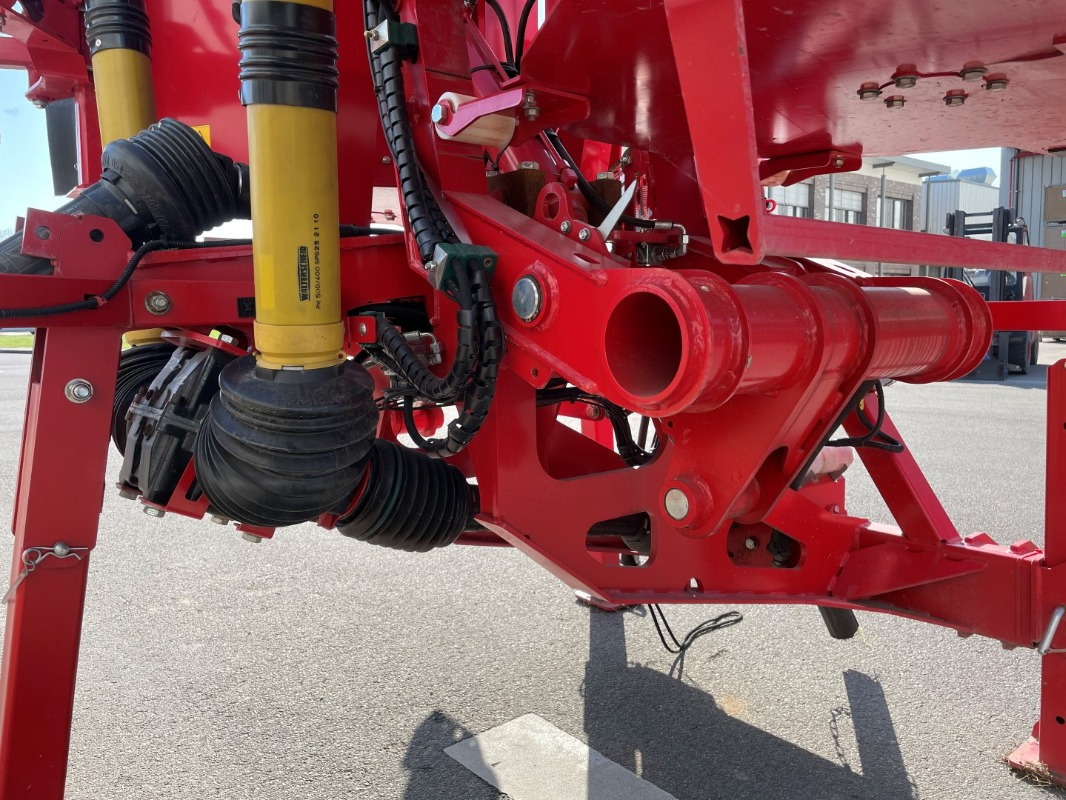 Grimme TOPPA 600 COMBI - Sadonkorjuukone: kuva Grimme TOPPA 600 COMBI - Sadonkorjuukone Grimme TOPPA 600 COMBI - Sadonkorjuukone: kuva Grimme TOPPA 600 COMBI - Sadonkorjuukone