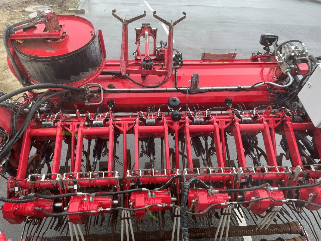 Maanmuokkauskone Holmer T4-40: kuva Maanmuokkauskone Holmer T4-40