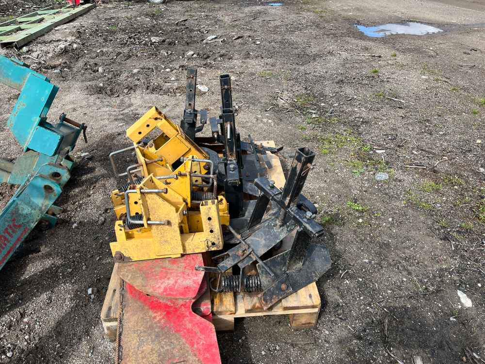 Ecomatic Ecomatic 4 - Sadonkorjuukone: kuva Ecomatic Ecomatic 4 - Sadonkorjuukone Ecomatic Ecomatic 4 - Sadonkorjuukone: kuva Ecomatic Ecomatic 4 - Sadonkorjuukone