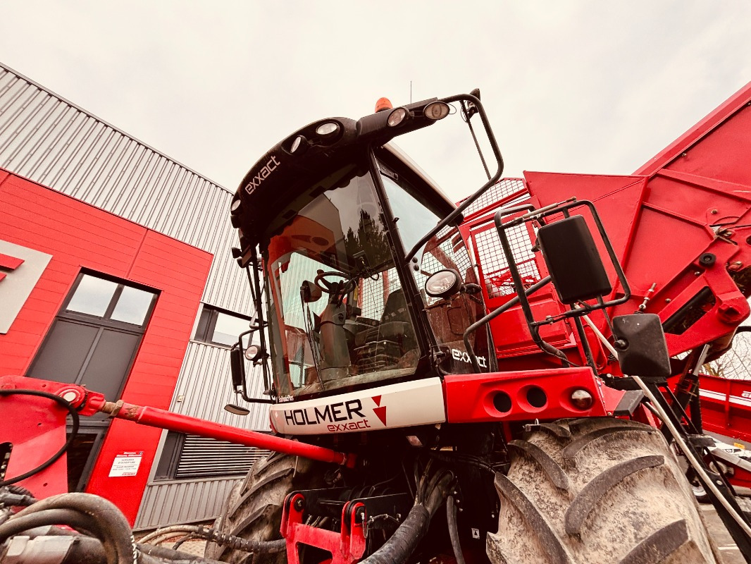 Sadonkorjuukone Agrifac LightTraxx: kuva Sadonkorjuukone Agrifac LightTraxx Sadonkorjuukone Agrifac LightTraxx: kuva Sadonkorjuukone Agrifac LightTraxx