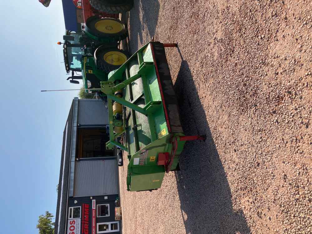 Baselier Baselier 2LKA190 2 Row Front Mounted Potato Topper - Sadonkorjuukone: kuva Baselier Baselier 2LKA190 2 Row Front Mounted Potato Topper - Sadonkorjuukone Baselier Baselier 2LKA190 2 Row Front Mounted Potato Topper - Sadonkorjuukone: kuva Baselier Baselier 2LKA190 2 Row Front Mounted Potato Topper - Sadonkorjuukone