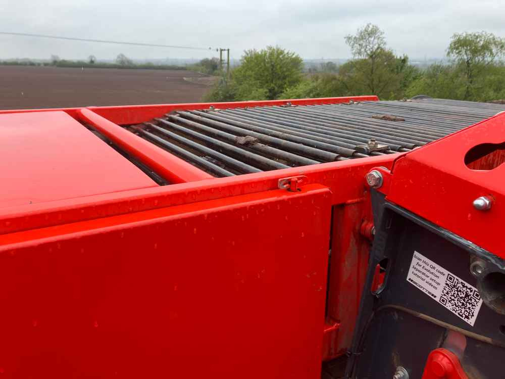 Dewulf DeWulf, RA3060, 2 Row, Self-Propelled Potato Harvester - Sadonkorjuukone: kuva Dewulf DeWulf, RA3060, 2 Row, Self-Propelled Potato Harvester - Sadonkorjuukone Dewulf DeWulf, RA3060, 2 Row, Self-Propelled Potato Harvester - Sadonkorjuukone: kuva Dewulf DeWulf, RA3060, 2 Row, Self-Propelled Potato Harvester - Sadonkorjuukone