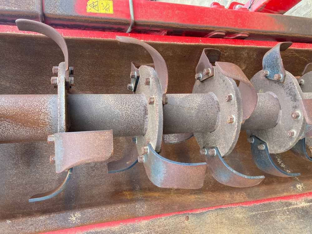 Grimme Grimme, GF600, 6 Row/3Bed Tilla, Rotovator - Sadonkorjuukone: kuva Grimme Grimme, GF600, 6 Row/3Bed Tilla, Rotovator - Sadonkorjuukone Grimme Grimme, GF600, 6 Row/3Bed Tilla, Rotovator - Sadonkorjuukone: kuva Grimme Grimme, GF600, 6 Row/3Bed Tilla, Rotovator - Sadonkorjuukone