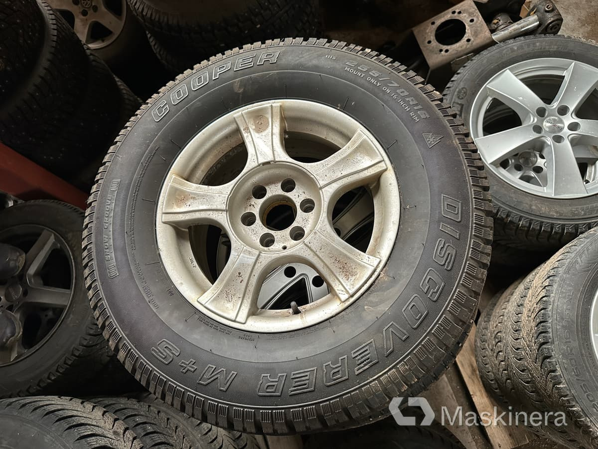 4 st dubbdäck på fälg Cooper Discoverer - Täydellinen pyörä - Tavara-auto: kuva 4 st dubbdäck på fälg Cooper Discoverer - Täydellinen pyörä - Tavara-auto 4 st dubbdäck på fälg Cooper Discoverer - Täydellinen pyörä - Tavara-auto: kuva 4 st dubbdäck på fälg Cooper Discoverer - Täydellinen pyörä - Tavara-auto