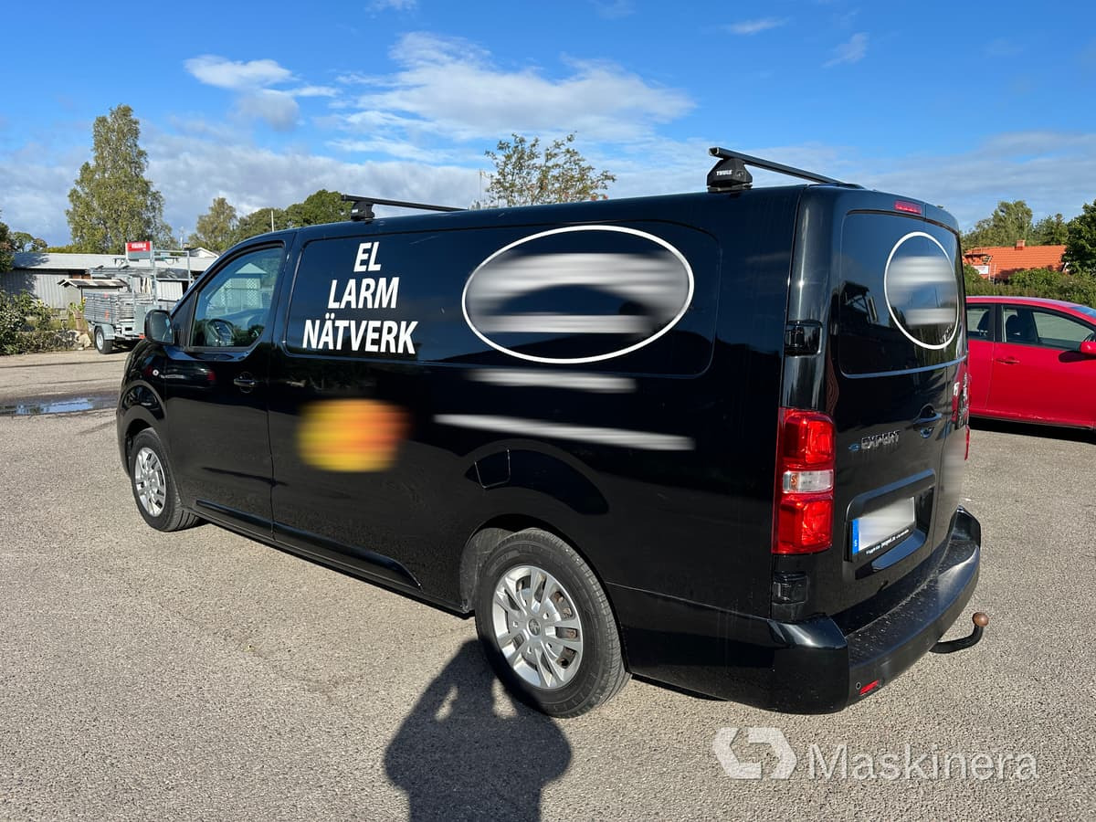 Arbetsbil Peugeot e-Expert 75 - Pakettiauto: kuva Arbetsbil Peugeot e-Expert 75 - Pakettiauto Arbetsbil Peugeot e-Expert 75 - Pakettiauto: kuva Arbetsbil Peugeot e-Expert 75 - Pakettiauto