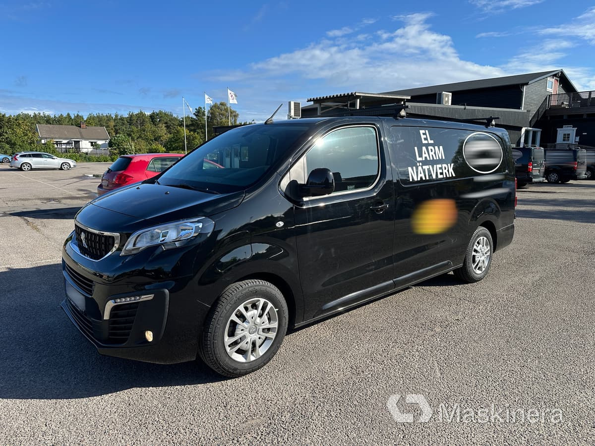Arbetsbil Peugeot e-Expert 75 - Pakettiauto: kuva Arbetsbil Peugeot e-Expert 75 - Pakettiauto Arbetsbil Peugeot e-Expert 75 - Pakettiauto: kuva Arbetsbil Peugeot e-Expert 75 - Pakettiauto