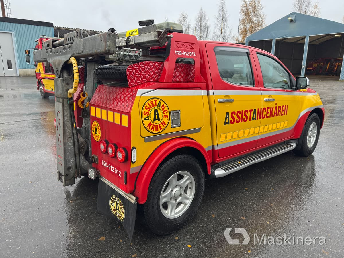 Bärgningsbil Isuzu D-Max - Pieni pakettiauto: kuva Bärgningsbil Isuzu D-Max - Pieni pakettiauto Bärgningsbil Isuzu D-Max - Pieni pakettiauto: kuva Bärgningsbil Isuzu D-Max - Pieni pakettiauto
