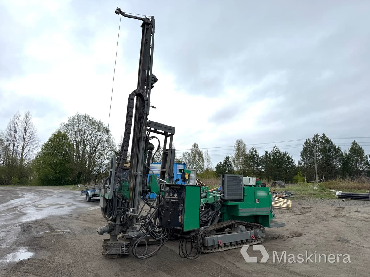 Borrvagn Gemsa Gemrock 45 S - Porakone: kuva  Borrvagn Gemsa Gemrock 45 S - Porakone Borrvagn Gemsa Gemrock 45 S - Porakone: kuva  Borrvagn Gemsa Gemrock 45 S - Porakone