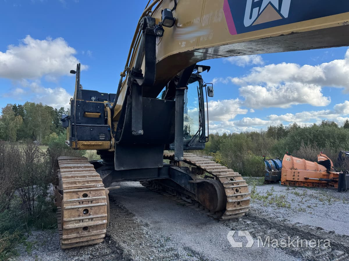 Grävmaskin CAT 349E - Telakaivukone: kuva Grävmaskin CAT 349E - Telakaivukone Grävmaskin CAT 349E - Telakaivukone: kuva Grävmaskin CAT 349E - Telakaivukone