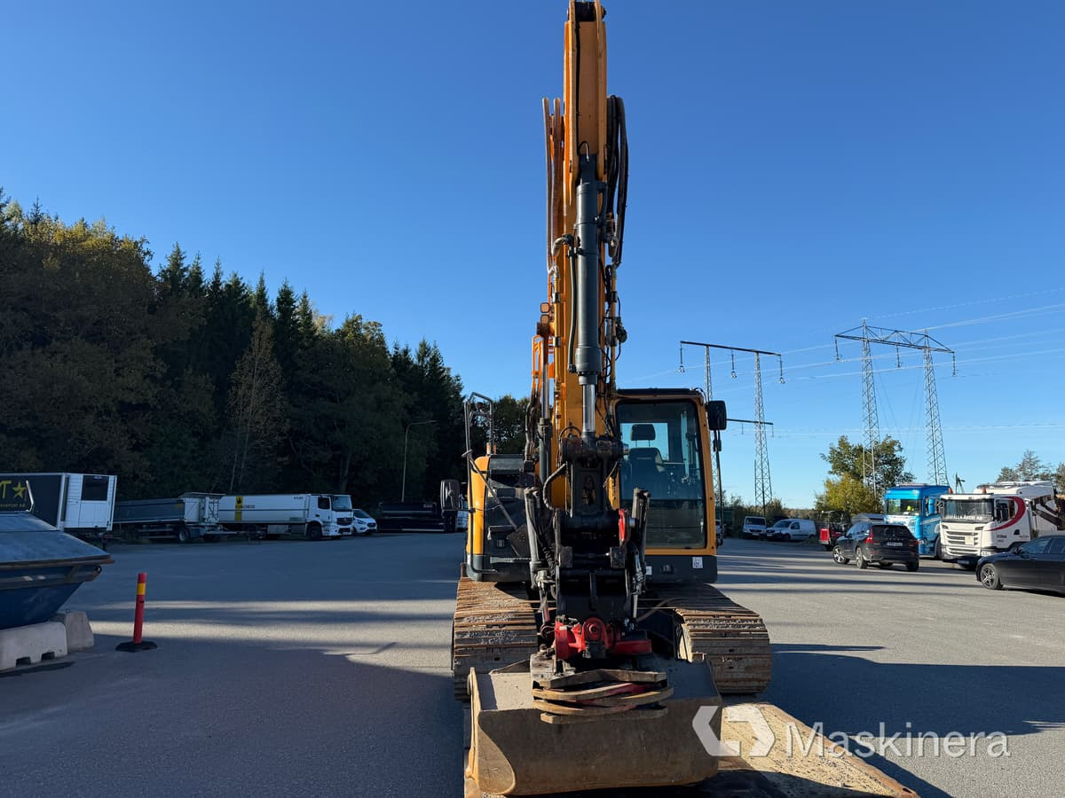 Grävmaskin Hyundai HX 145 LCR - Telakaivukone: kuva Grävmaskin Hyundai HX 145 LCR - Telakaivukone Grävmaskin Hyundai HX 145 LCR - Telakaivukone: kuva Grävmaskin Hyundai HX 145 LCR - Telakaivukone