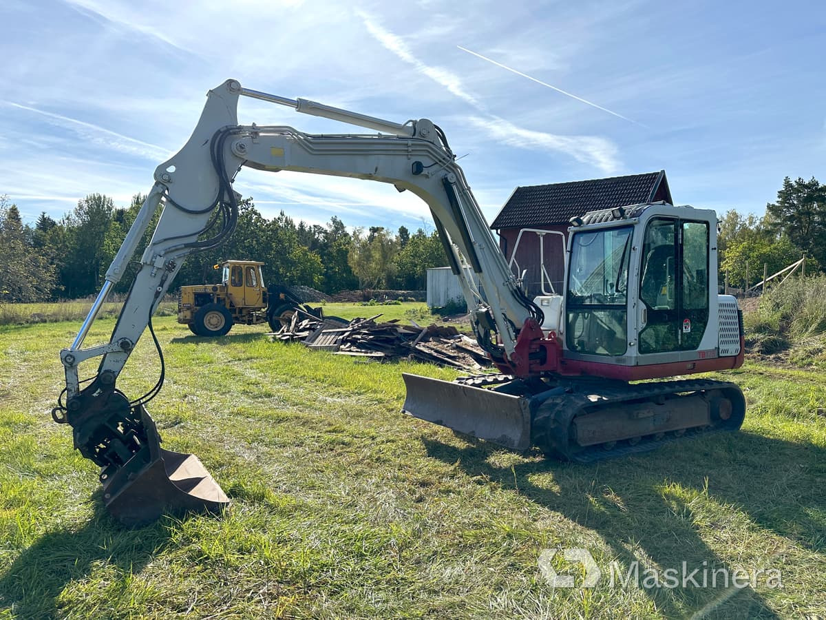 Grävmaskin Takeuchi TB175 - Telakaivukone: kuva Grävmaskin Takeuchi TB175 - Telakaivukone Grävmaskin Takeuchi TB175 - Telakaivukone: kuva Grävmaskin Takeuchi TB175 - Telakaivukone
