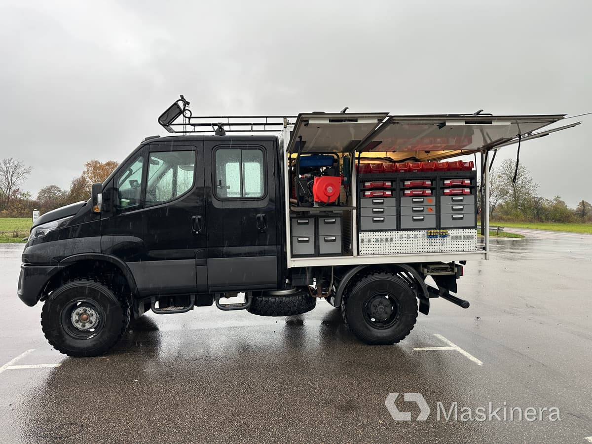 Iveco Daily 55-180 4x4 3.0 Arbetsbil Iveco Daily 4x4 3.0 - Pakettiauto: kuva Iveco Daily 55-180 4x4 3.0 Arbetsbil Iveco Daily 4x4 3.0 - Pakettiauto Iveco Daily 55-180 4x4 3.0 Arbetsbil Iveco Daily 4x4 3.0 - Pakettiauto: kuva Iveco Daily 55-180 4x4 3.0 Arbetsbil Iveco Daily 4x4 3.0 - Pakettiauto