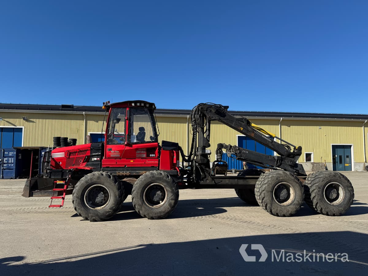 Komatsu 895 Forwarder Skotare Komatsu 895 - Kuormatraktori: kuva Komatsu 895 Forwarder Skotare Komatsu 895 - Kuormatraktori Komatsu 895 Forwarder Skotare Komatsu 895 - Kuormatraktori: kuva Komatsu 895 Forwarder Skotare Komatsu 895 - Kuormatraktori