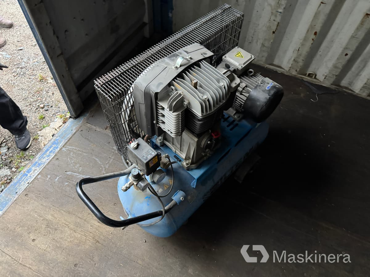 Kompressor Biltema 55B-90 - Ilmakompressori: kuva  Kompressor Biltema 55B-90 - Ilmakompressori Kompressor Biltema 55B-90 - Ilmakompressori: kuva  Kompressor Biltema 55B-90 - Ilmakompressori