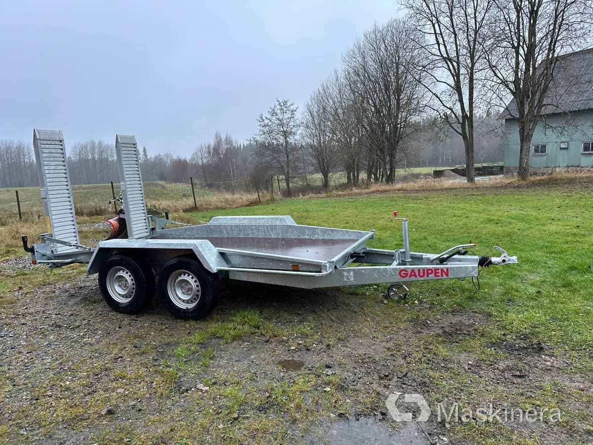 Maskinsläp Gaupen M3535 - Koneenkuljetusvaunu: kuva Maskinsläp Gaupen M3535 - Koneenkuljetusvaunu Maskinsläp Gaupen M3535 - Koneenkuljetusvaunu: kuva Maskinsläp Gaupen M3535 - Koneenkuljetusvaunu