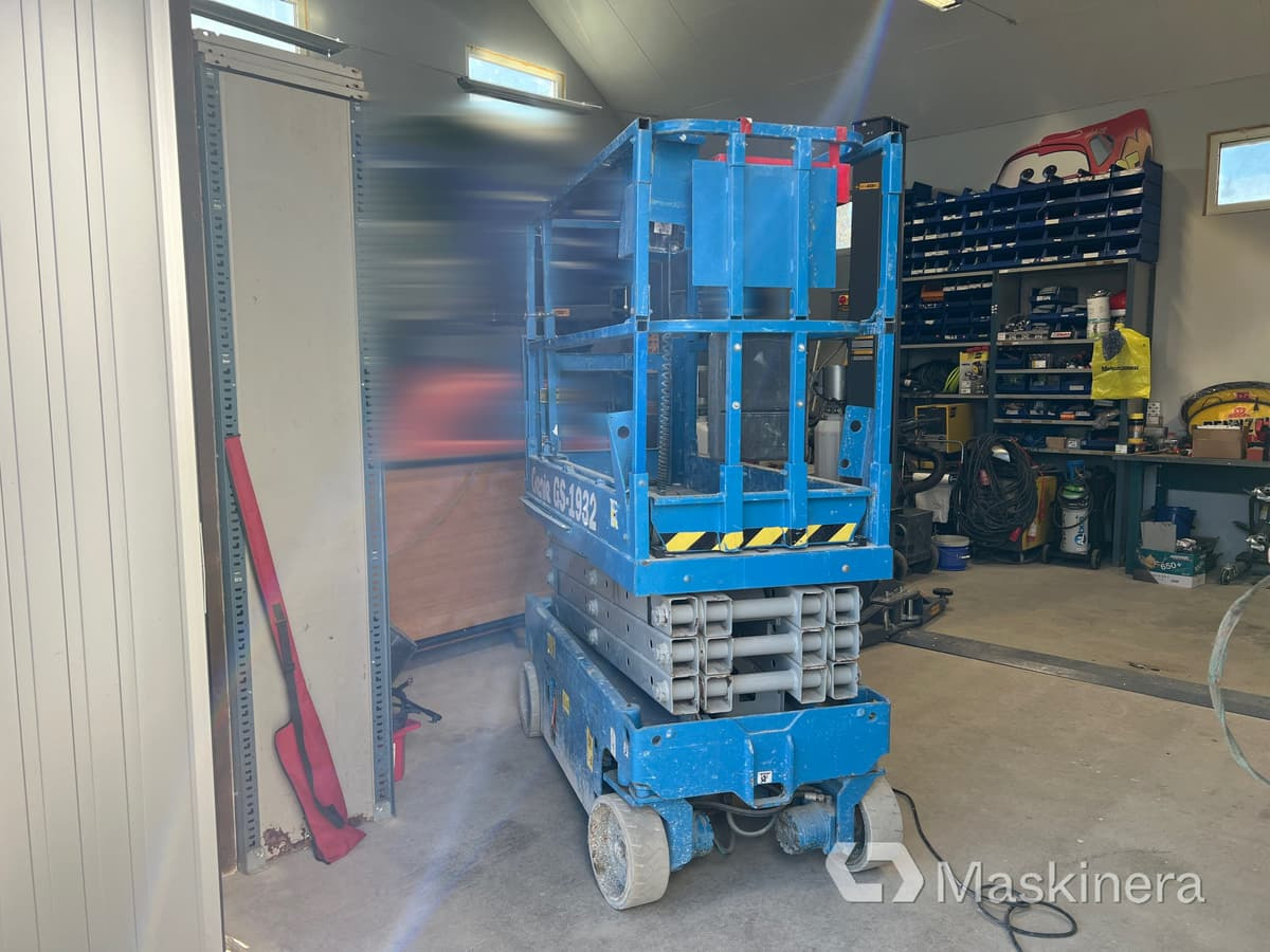 Saxlift Genie GS-1932 - Saksilava: kuva  Saxlift Genie GS-1932 - Saksilava Saxlift Genie GS-1932 - Saksilava: kuva  Saxlift Genie GS-1932 - Saksilava