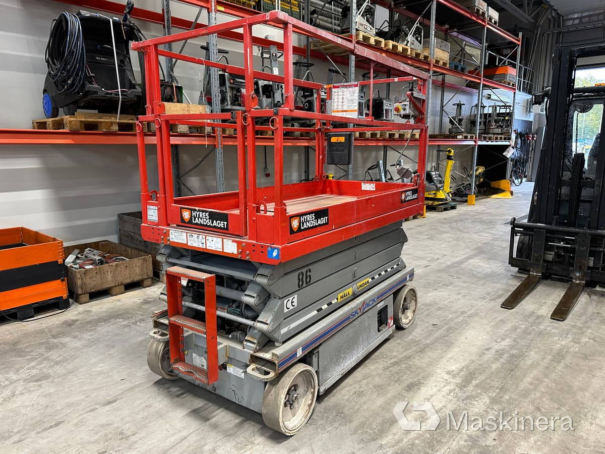 Saxlift Skyjack SJ4626 - Saksilava: kuva  Saxlift Skyjack SJ4626 - Saksilava Saxlift Skyjack SJ4626 - Saksilava: kuva  Saxlift Skyjack SJ4626 - Saksilava