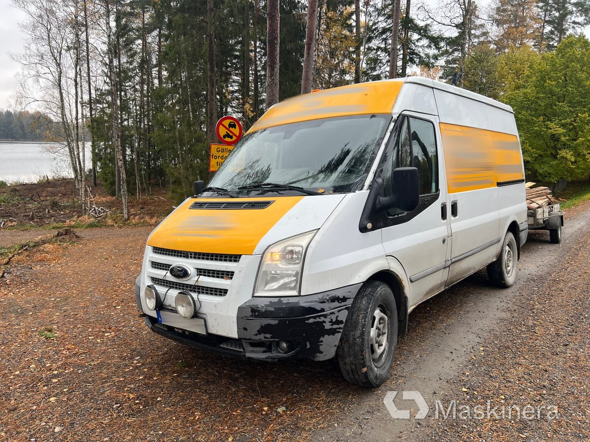 Skåpbil Ford Transit - Pakettiauto: kuva Skåpbil Ford Transit - Pakettiauto Skåpbil Ford Transit - Pakettiauto: kuva Skåpbil Ford Transit - Pakettiauto