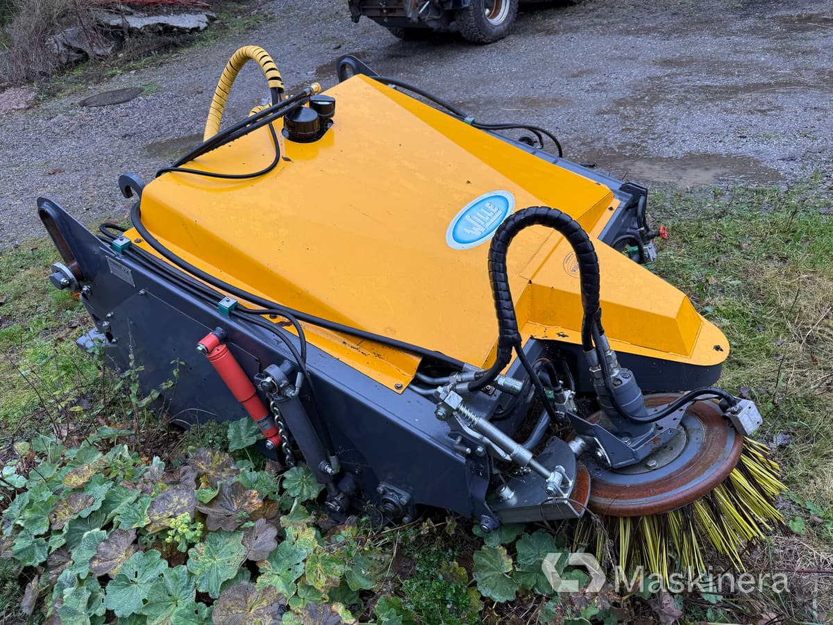 Sopskopa Wille Optim 205 - Lakaisuauto: kuva Sopskopa Wille Optim 205 - Lakaisuauto Sopskopa Wille Optim 205 - Lakaisuauto: kuva Sopskopa Wille Optim 205 - Lakaisuauto