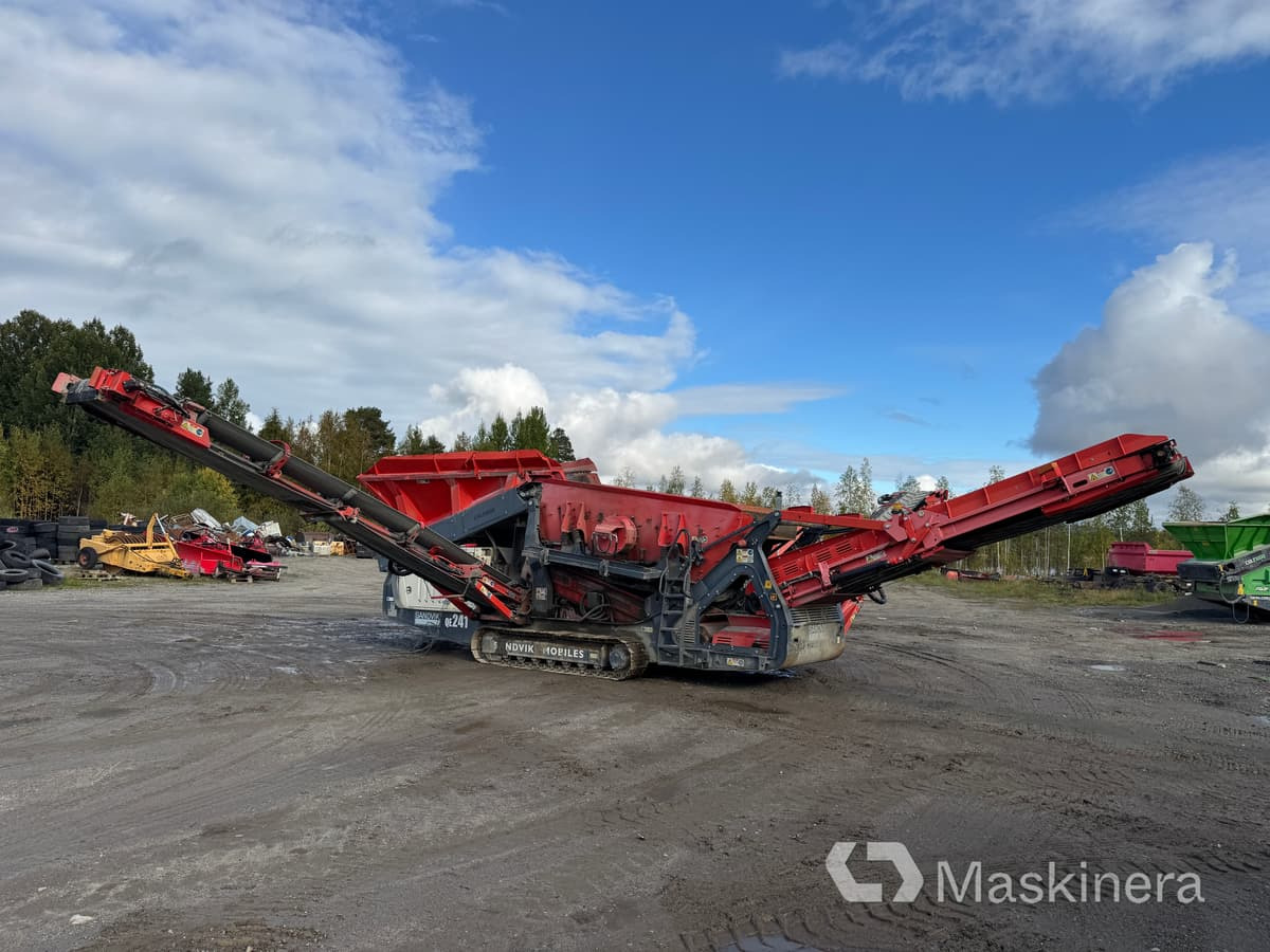 Sorteringsverk Sandvik QE241 - Seula: kuva Sorteringsverk Sandvik QE241 - Seula Sorteringsverk Sandvik QE241 - Seula: kuva Sorteringsverk Sandvik QE241 - Seula