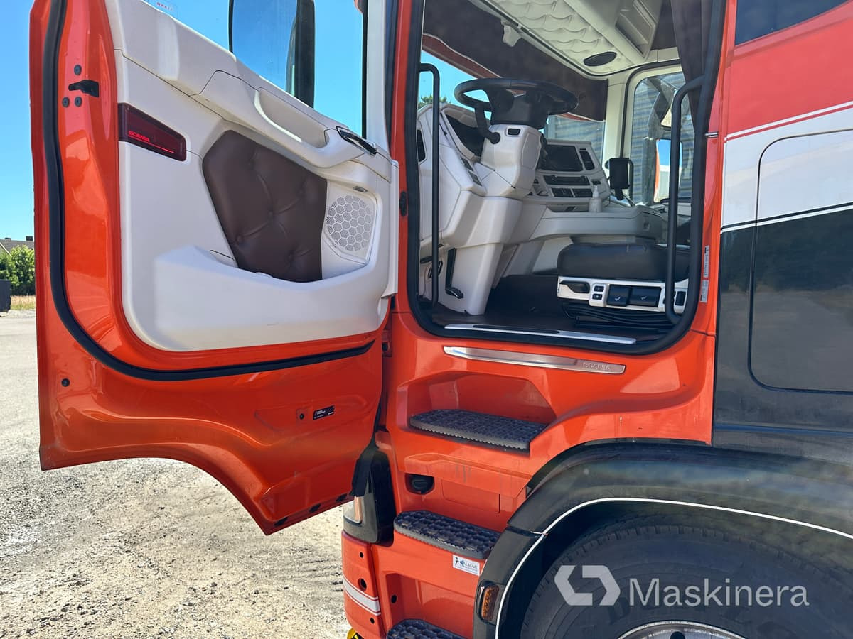 Puuauto Timmerbil Scania R650B 6X4 NB + Släp: kuva Puuauto Timmerbil Scania R650B 6X4 NB + Släp