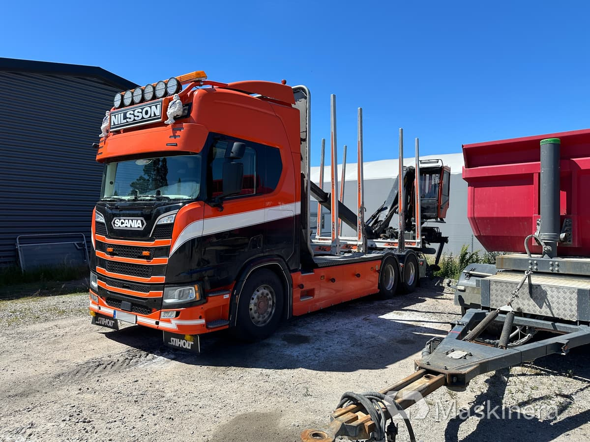 Timmerbil Scania R650B 6X4 NB + Släp - Puuauto, Nosturiauto: kuva Timmerbil Scania R650B 6X4 NB + Släp - Puuauto, Nosturiauto Timmerbil Scania R650B 6X4 NB + Släp - Puuauto, Nosturiauto: kuva Timmerbil Scania R650B 6X4 NB + Släp - Puuauto, Nosturiauto