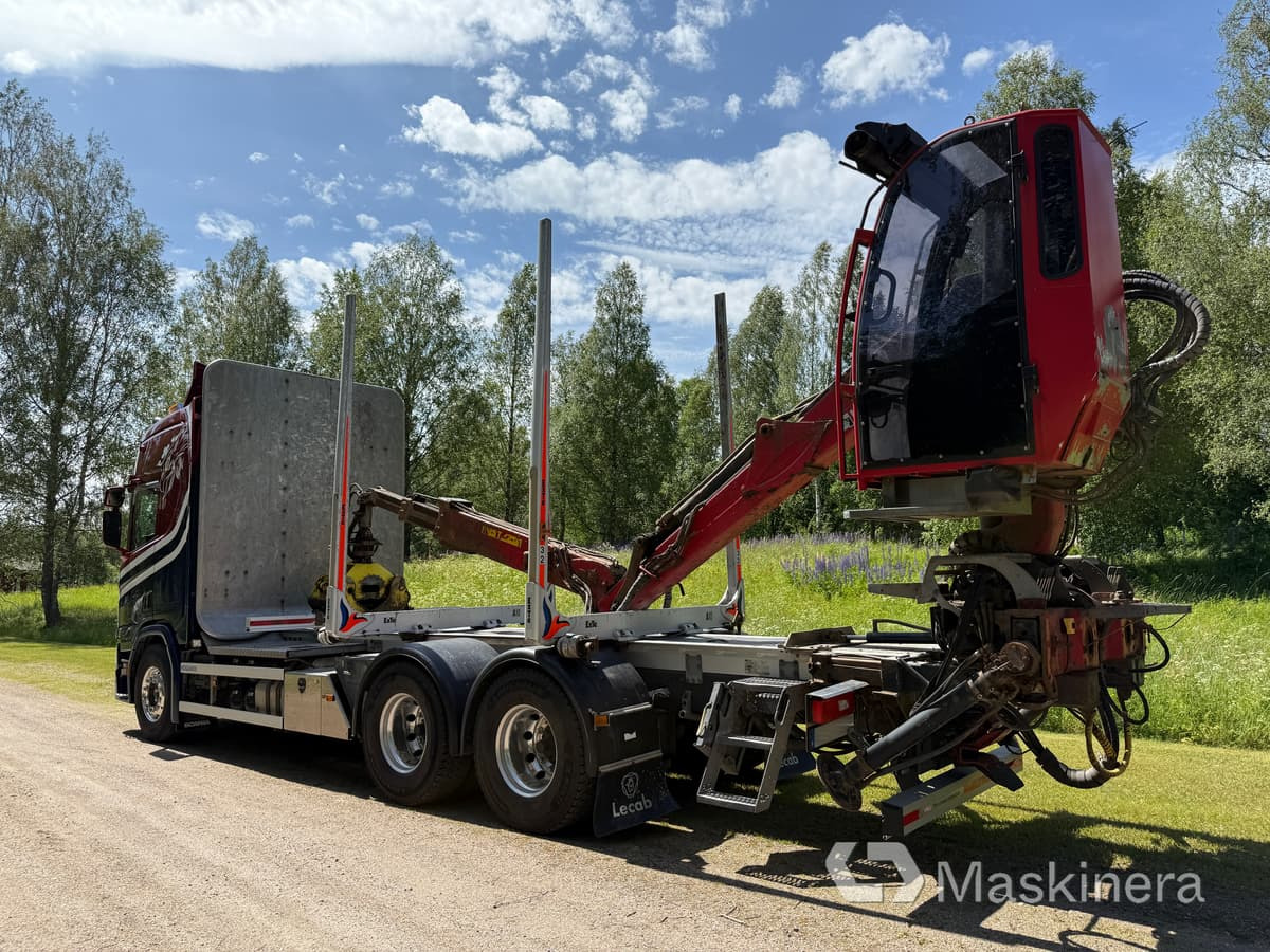 Timmerbil Scania R650B 6x4 NB med kran - Puuauto, Nosturiauto: kuva Timmerbil Scania R650B 6x4 NB med kran - Puuauto, Nosturiauto Timmerbil Scania R650B 6x4 NB med kran - Puuauto, Nosturiauto: kuva Timmerbil Scania R650B 6x4 NB med kran - Puuauto, Nosturiauto