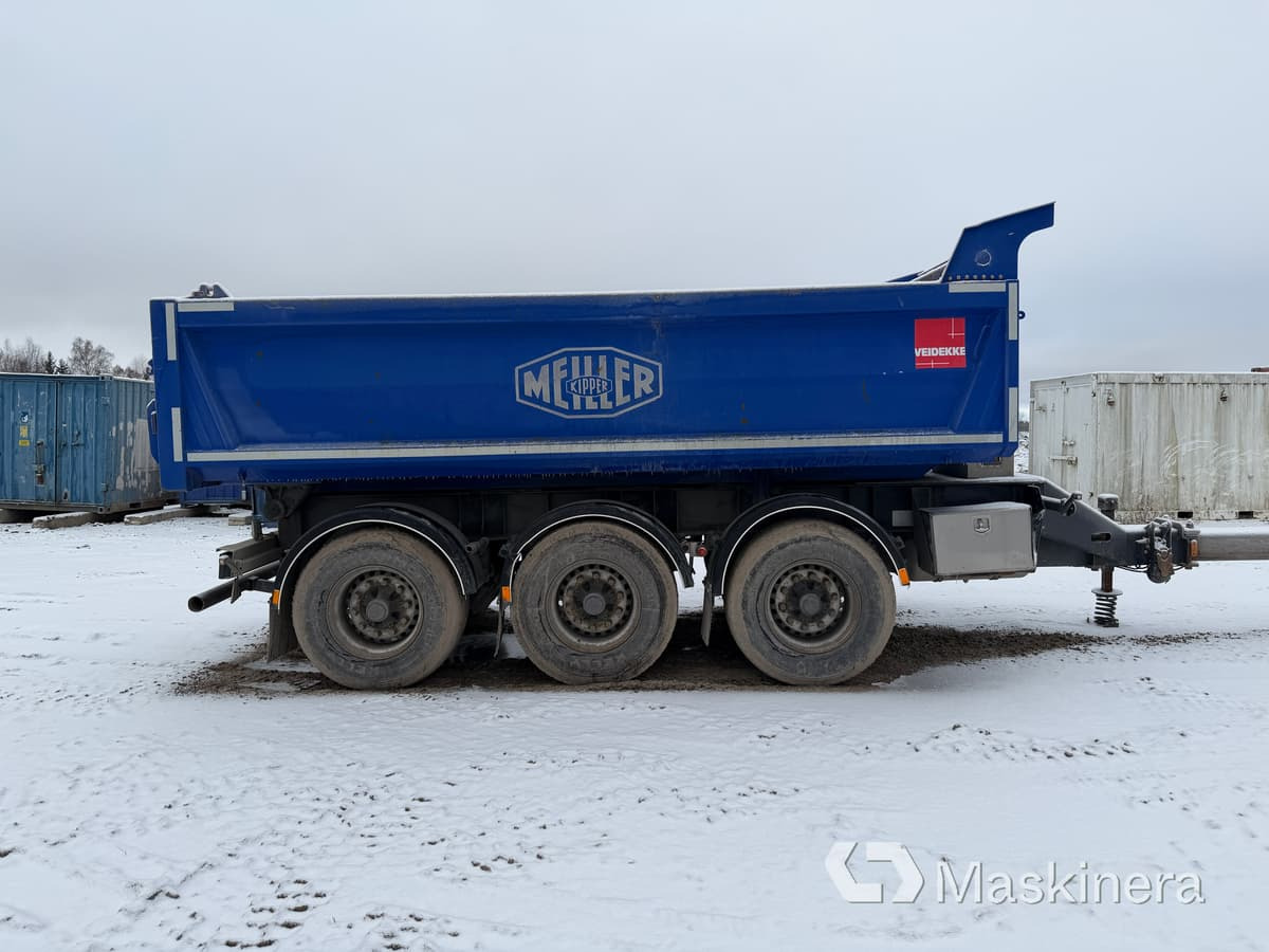 Tippkärra Kilafors 3-axlad - Kippiauto perävaunu: kuva Tippkärra Kilafors 3-axlad - Kippiauto perävaunu Tippkärra Kilafors 3-axlad - Kippiauto perävaunu: kuva Tippkärra Kilafors 3-axlad - Kippiauto perävaunu