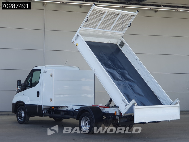 Iveco Daily 35C16 3.0L Kipper met Kist Dubbellucht 3,5t Trekhaak Navi Airco Cruise Camera Euro6 Tipper Benne Kieper 2m3 Airco Trekhaak Cruis - Kippilava-auto: kuva Iveco Daily 35C16 3.0L Kipper met Kist Dubbellucht 3,5t Trekhaak Navi Airco Cruise Camera Euro6 Tipper Benne Kieper 2m3 Airco Trekhaak Cruis - Kippilava-auto Iveco Daily 35C16 3.0L Kipper met Kist Dubbellucht 3,5t Trekhaak Navi Airco Cruise Camera Euro6 Tipper Benne Kieper 2m3 Airco Trekhaak Cruis - Kippilava-auto: kuva Iveco Daily 35C16 3.0L Kipper met Kist Dubbellucht 3,5t Trekhaak Navi Airco Cruise Camera Euro6 Tipper Benne Kieper 2m3 Airco Trekhaak Cruis - Kippilava-auto
