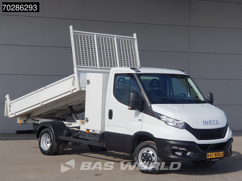 Iveco Daily 35C16 3.0L Open Laadbak met Kist Dubbellucht 3,5t Trekhaak Airco Cruise Euro6 Pritsche Pickup Open Box 2m3 Airco Trekhaak Cruise - Avolava pakettiauto: kuva Iveco Daily 35C16 3.0L Open Laadbak met Kist Dubbellucht 3,5t Trekhaak Airco Cruise Euro6 Pritsche Pickup Open Box 2m3 Airco Trekhaak Cruise - Avolava pakettiauto Iveco Daily 35C16 3.0L Open Laadbak met Kist Dubbellucht 3,5t Trekhaak Airco Cruise Euro6 Pritsche Pickup Open Box 2m3 Airco Trekhaak Cruise - Avolava pakettiauto: kuva Iveco Daily 35C16 3.0L Open Laadbak met Kist Dubbellucht 3,5t Trekhaak Airco Cruise Euro6 Pritsche Pickup Open Box 2m3 Airco Trekhaak Cruise - Avolava pakettiauto