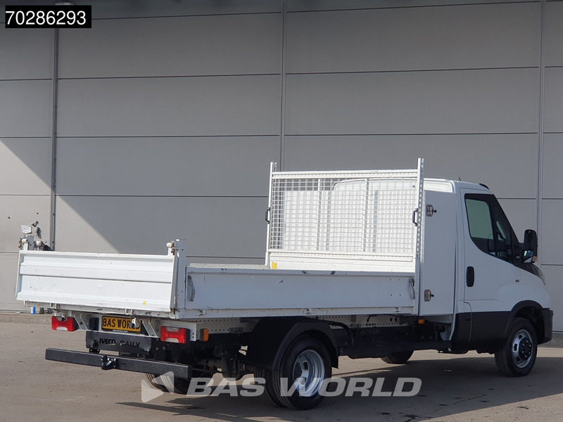 Iveco Daily 35C16 3.0L Open Laadbak met Kist Dubbellucht 3,5t Trekhaak Airco Cruise Euro6 Pritsche Pickup Open Box 2m3 Airco Trekhaak Cruise - Avolava pakettiauto: kuva Iveco Daily 35C16 3.0L Open Laadbak met Kist Dubbellucht 3,5t Trekhaak Airco Cruise Euro6 Pritsche Pickup Open Box 2m3 Airco Trekhaak Cruise - Avolava pakettiauto Iveco Daily 35C16 3.0L Open Laadbak met Kist Dubbellucht 3,5t Trekhaak Airco Cruise Euro6 Pritsche Pickup Open Box 2m3 Airco Trekhaak Cruise - Avolava pakettiauto: kuva Iveco Daily 35C16 3.0L Open Laadbak met Kist Dubbellucht 3,5t Trekhaak Airco Cruise Euro6 Pritsche Pickup Open Box 2m3 Airco Trekhaak Cruise - Avolava pakettiauto