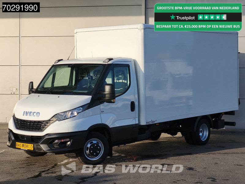 Iveco Daily 35C16 Laadklep Bakwagen Dubbellucht Airco 3,5t Trekgewicht Euro6 Meubelbak Koffer 19m3 Airco - Jakeluauto: kuva Iveco Daily 35C16 Laadklep Bakwagen Dubbellucht Airco 3,5t Trekgewicht Euro6 Meubelbak Koffer 19m3 Airco - Jakeluauto Iveco Daily 35C16 Laadklep Bakwagen Dubbellucht Airco 3,5t Trekgewicht Euro6 Meubelbak Koffer 19m3 Airco - Jakeluauto: kuva Iveco Daily 35C16 Laadklep Bakwagen Dubbellucht Airco 3,5t Trekgewicht Euro6 Meubelbak Koffer 19m3 Airco - Jakeluauto