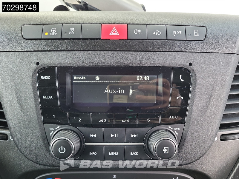 Jakeluauto Iveco Daily 35C16 Laadklep Dubbellucht Bakwagen 160PK Airco Euro6 Meubelbak Koffer Airco: kuva Jakeluauto Iveco Daily 35C16 Laadklep Dubbellucht Bakwagen 160PK Airco Euro6 Meubelbak Koffer Airco