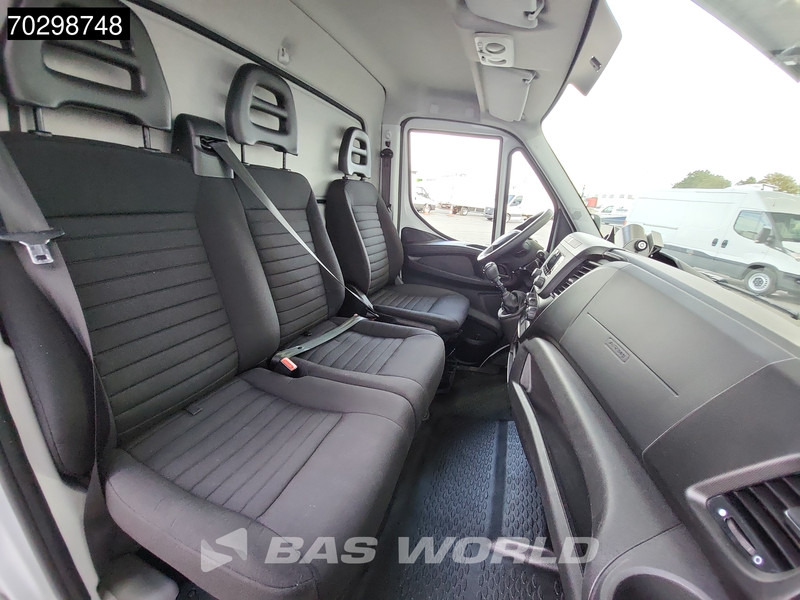 Jakeluauto Iveco Daily 35C16 Laadklep Dubbellucht Bakwagen 160PK Airco Euro6 Meubelbak Koffer Airco: kuva Jakeluauto Iveco Daily 35C16 Laadklep Dubbellucht Bakwagen 160PK Airco Euro6 Meubelbak Koffer Airco
