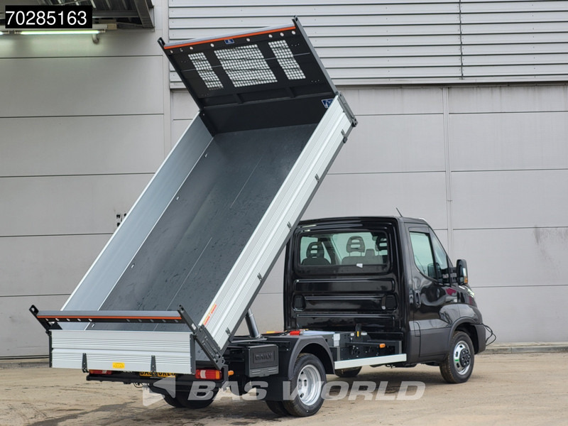 Iveco Daily 35C21 3.0L 210PK Automaat Open Laadbak 2025 ACC Airco CarPlay Pritsche Pickup Open Box Airco - Avolava pakettiauto: kuva Iveco Daily 35C21 3.0L 210PK Automaat Open Laadbak 2025 ACC Airco CarPlay Pritsche Pickup Open Box Airco - Avolava pakettiauto Iveco Daily 35C21 3.0L 210PK Automaat Open Laadbak 2025 ACC Airco CarPlay Pritsche Pickup Open Box Airco - Avolava pakettiauto: kuva Iveco Daily 35C21 3.0L 210PK Automaat Open Laadbak 2025 ACC Airco CarPlay Pritsche Pickup Open Box Airco - Avolava pakettiauto