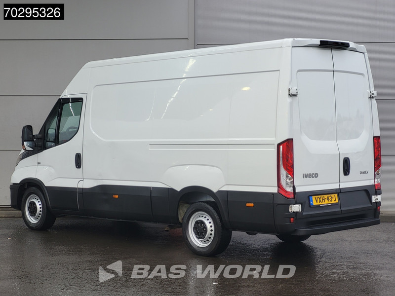 Iveco Daily 35S14 L2H2 Airco Cruise Camera 3,5t Trekgewicht Euro6 L3 12m3 Airco Cruise control - Pakettiauto: kuva Iveco Daily 35S14 L2H2 Airco Cruise Camera 3,5t Trekgewicht Euro6 L3 12m3 Airco Cruise control - Pakettiauto Iveco Daily 35S14 L2H2 Airco Cruise Camera 3,5t Trekgewicht Euro6 L3 12m3 Airco Cruise control - Pakettiauto: kuva Iveco Daily 35S14 L2H2 Airco Cruise Camera 3,5t Trekgewicht Euro6 L3 12m3 Airco Cruise control - Pakettiauto