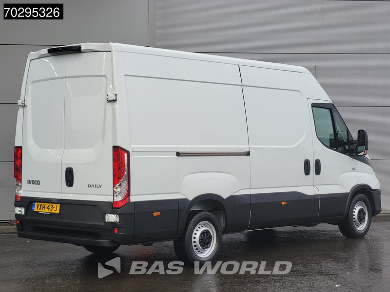 Iveco Daily 35S14 L2H2 Airco Cruise Camera 3,5t Trekgewicht Euro6 L3 12m3 Airco Cruise control - Pakettiauto: kuva Iveco Daily 35S14 L2H2 Airco Cruise Camera 3,5t Trekgewicht Euro6 L3 12m3 Airco Cruise control - Pakettiauto Iveco Daily 35S14 L2H2 Airco Cruise Camera 3,5t Trekgewicht Euro6 L3 12m3 Airco Cruise control - Pakettiauto: kuva Iveco Daily 35S14 L2H2 Airco Cruise Camera 3,5t Trekgewicht Euro6 L3 12m3 Airco Cruise control - Pakettiauto