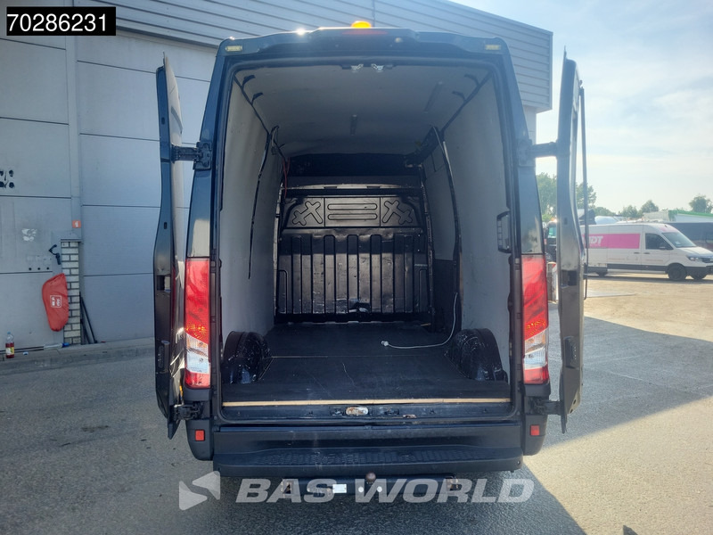 Iveco Daily 35S16 3,5t Trekhaak L2H2 Airco Cruise Camera Parkeersensoren Euro6 L2 11m3 Airco Trekhaak Cruise control - Pakettiauto: kuva Iveco Daily 35S16 3,5t Trekhaak L2H2 Airco Cruise Camera Parkeersensoren Euro6 L2 11m3 Airco Trekhaak Cruise control - Pakettiauto Iveco Daily 35S16 3,5t Trekhaak L2H2 Airco Cruise Camera Parkeersensoren Euro6 L2 11m3 Airco Trekhaak Cruise control - Pakettiauto: kuva Iveco Daily 35S16 3,5t Trekhaak L2H2 Airco Cruise Camera Parkeersensoren Euro6 L2 11m3 Airco Trekhaak Cruise control - Pakettiauto