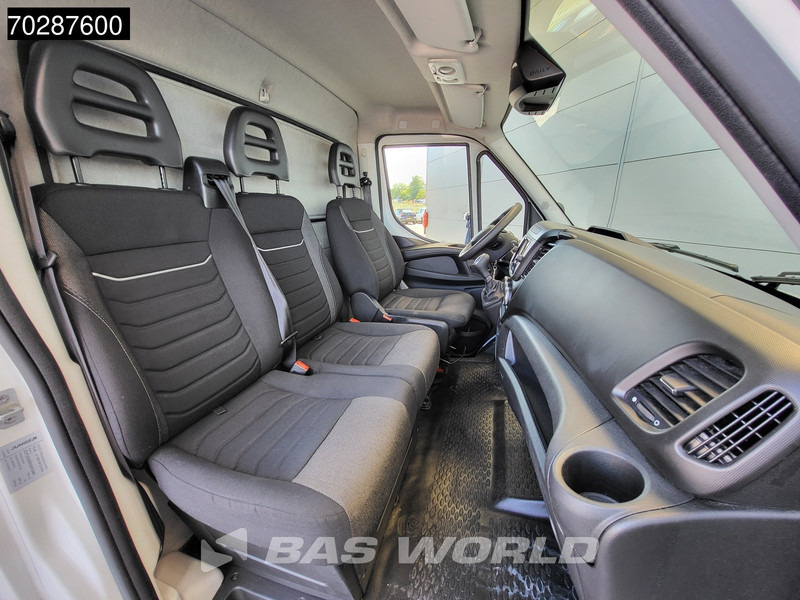 Iveco Daily 35S16 Automaat Bakwagen Achterdeuren 160PK Airco Camera Euro6 Meubelbak Koffer 21m3 Airco - Jakeluauto: kuva Iveco Daily 35S16 Automaat Bakwagen Achterdeuren 160PK Airco Camera Euro6 Meubelbak Koffer 21m3 Airco - Jakeluauto Iveco Daily 35S16 Automaat Bakwagen Achterdeuren 160PK Airco Camera Euro6 Meubelbak Koffer 21m3 Airco - Jakeluauto: kuva Iveco Daily 35S16 Automaat Bakwagen Achterdeuren 160PK Airco Camera Euro6 Meubelbak Koffer 21m3 Airco - Jakeluauto