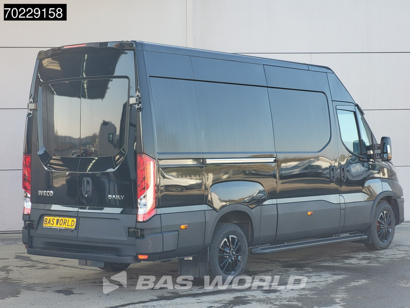 Iveco Daily 35S16 Automaat Black Edition L2H2 Airco Cruise Velgen 3500kg Trekgewicht Euro6 L2 12m3 Airco Cruise control - Pakettiauto: kuva Iveco Daily 35S16 Automaat Black Edition L2H2 Airco Cruise Velgen 3500kg Trekgewicht Euro6 L2 12m3 Airco Cruise control - Pakettiauto Iveco Daily 35S16 Automaat Black Edition L2H2 Airco Cruise Velgen 3500kg Trekgewicht Euro6 L2 12m3 Airco Cruise control - Pakettiauto: kuva Iveco Daily 35S16 Automaat Black Edition L2H2 Airco Cruise Velgen 3500kg Trekgewicht Euro6 L2 12m3 Airco Cruise control - Pakettiauto