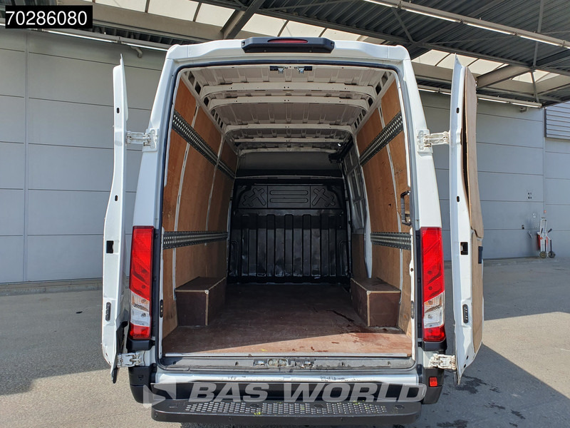 Iveco Daily 35S16 Automaat L2H2 3,5t Trekgewicht Airco Cruise Parkeersensoren Euro6 L2 12m3 Airco Cruise control - Pakettiauto: kuva Iveco Daily 35S16 Automaat L2H2 3,5t Trekgewicht Airco Cruise Parkeersensoren Euro6 L2 12m3 Airco Cruise control - Pakettiauto Iveco Daily 35S16 Automaat L2H2 3,5t Trekgewicht Airco Cruise Parkeersensoren Euro6 L2 12m3 Airco Cruise control - Pakettiauto: kuva Iveco Daily 35S16 Automaat L2H2 3,5t Trekgewicht Airco Cruise Parkeersensoren Euro6 L2 12m3 Airco Cruise control - Pakettiauto
