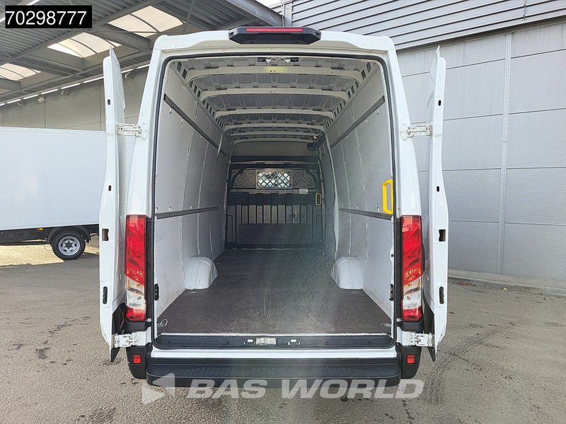 Iveco Daily 35S16 L3H2 160PK 3,5t Trekgewicht Airco Parkeersensoren Euro6 L4H2 Airco - Pakettiauto: kuva Iveco Daily 35S16 L3H2 160PK 3,5t Trekgewicht Airco Parkeersensoren Euro6 L4H2 Airco - Pakettiauto Iveco Daily 35S16 L3H2 160PK 3,5t Trekgewicht Airco Parkeersensoren Euro6 L4H2 Airco - Pakettiauto: kuva Iveco Daily 35S16 L3H2 160PK 3,5t Trekgewicht Airco Parkeersensoren Euro6 L4H2 Airco - Pakettiauto